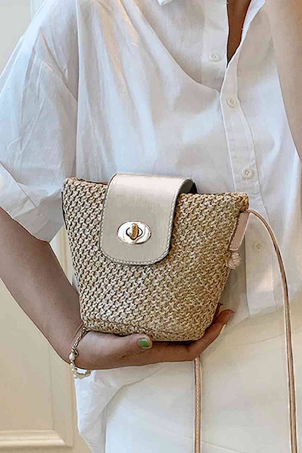 Straw Bucket Crossbody Bag