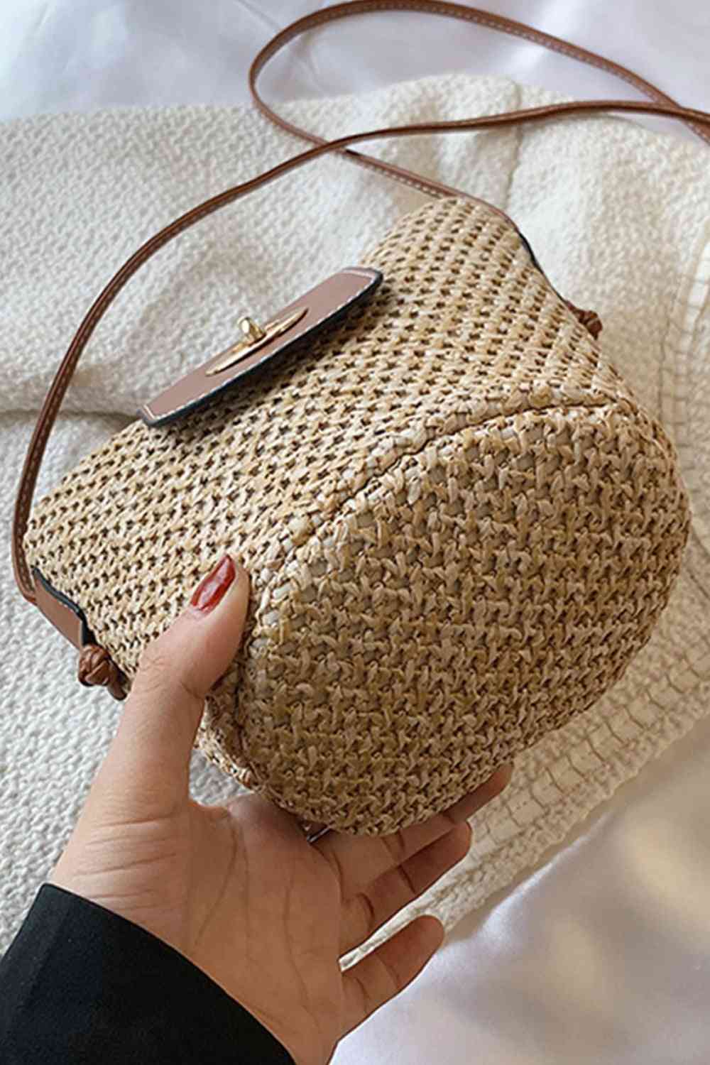 Straw Bucket Crossbody Bag