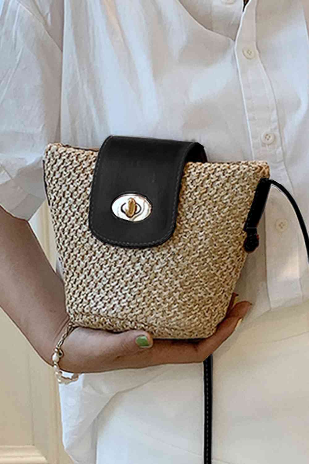 Straw Bucket Crossbody Bag