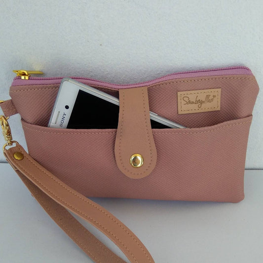 The Kelly Clutch