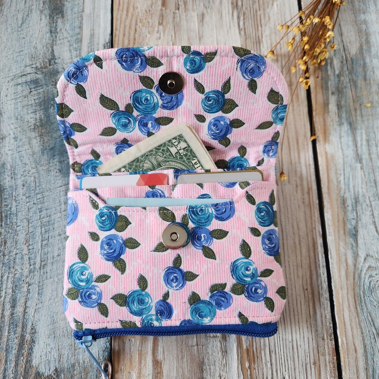 Alana wallet, flower-printed fabric wallet, turtle wallet, Flamencos card holder, Tie dye wallet.