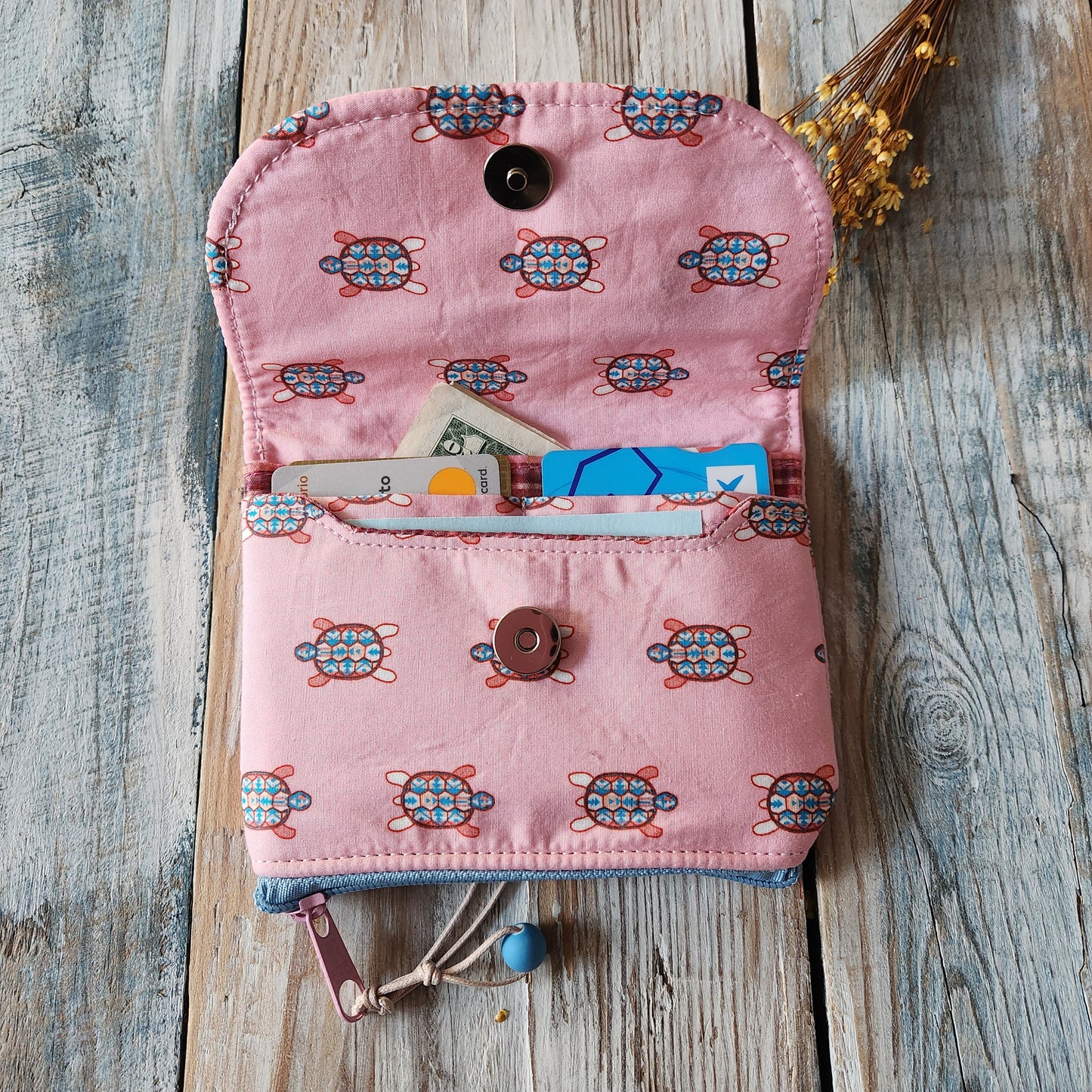Alana wallet, flower-printed fabric wallet, turtle wallet, Flamencos card holder, Tie dye wallet.